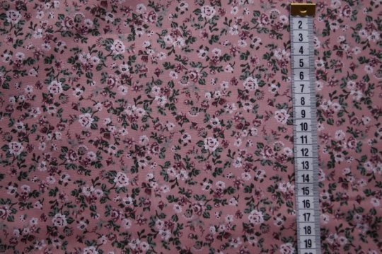 Romantisk poplin 25 cm (pr meter 65,- kr)