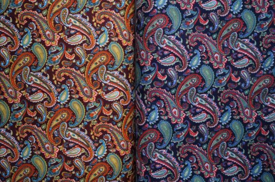 Paisley mønstret 25 cm (pr meter 65,- kr)