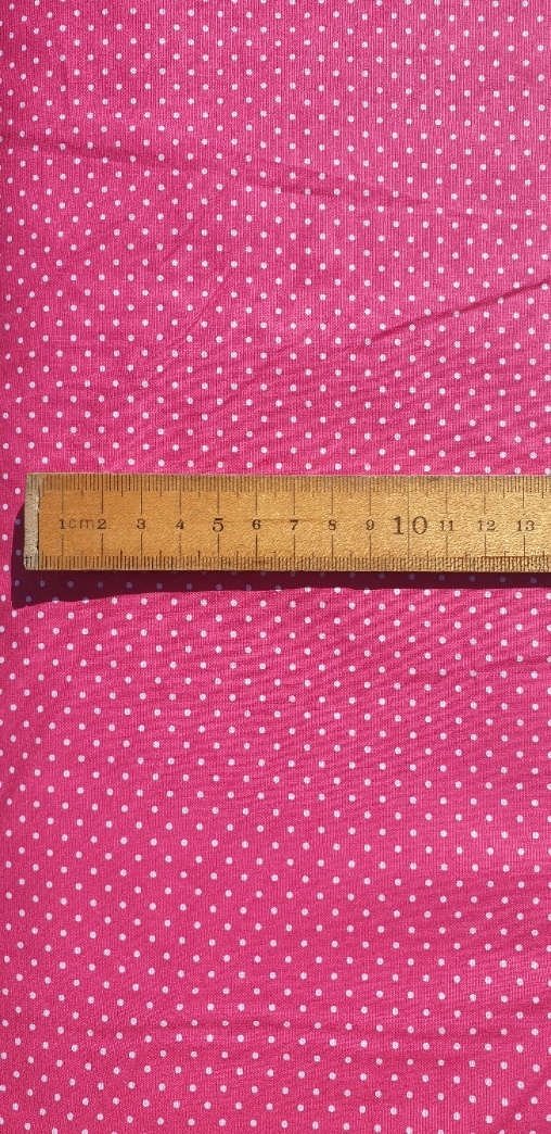 Petit dot 25 cm. (pr. m. 75,- kr.)