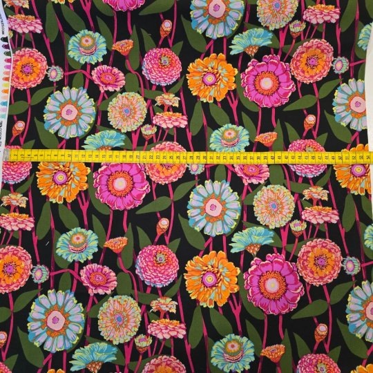 Zennia show in Berry. 25 cm 