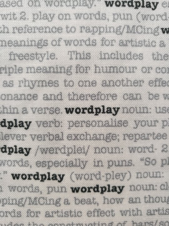 Wordplay 25 cm (145,- kr. pr. meter)