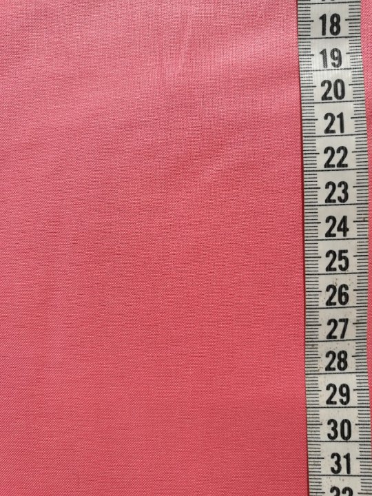 Tula Pink Solids 25 cm (135,- kr pr meter)